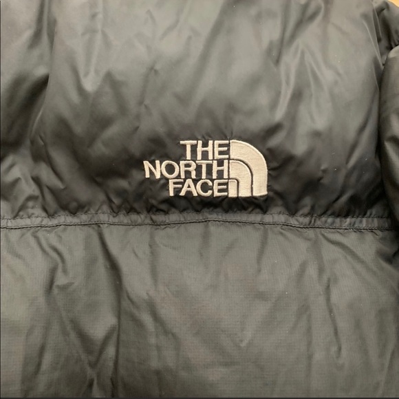 ▪️LIMITED EDITION TNF900 Down Nupste+packable hood - Picture 9 of 9
